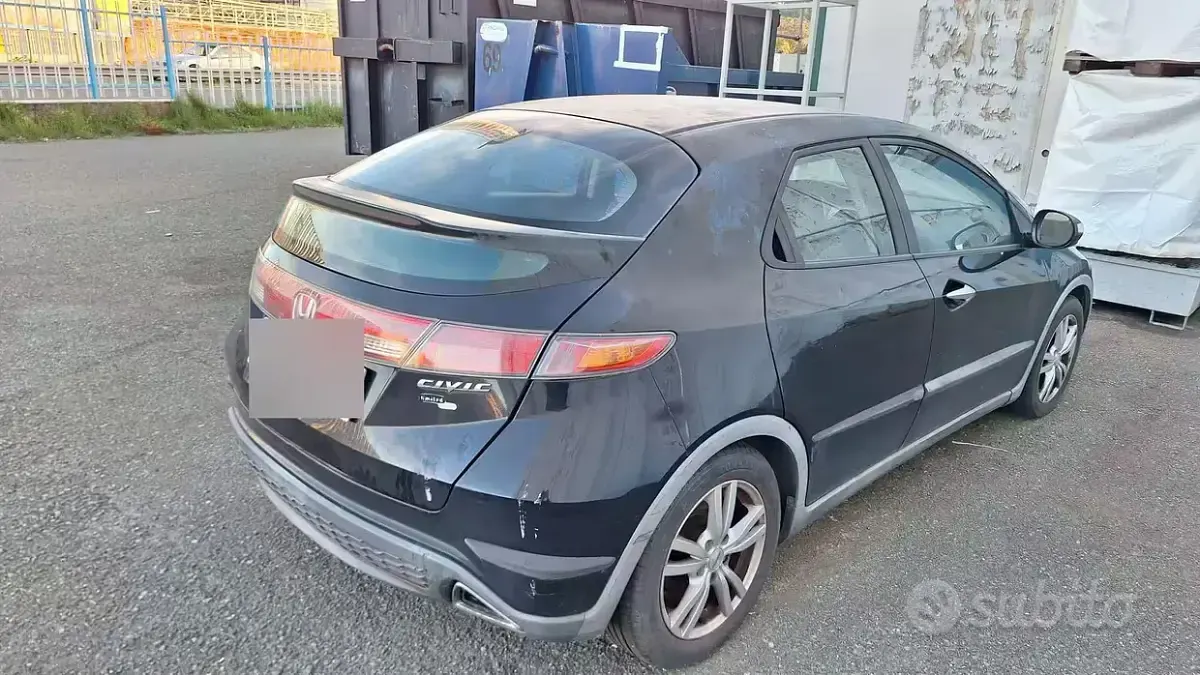 Usata Honda Civic 140 CV (102 kW) 2007 Nero Berlina
