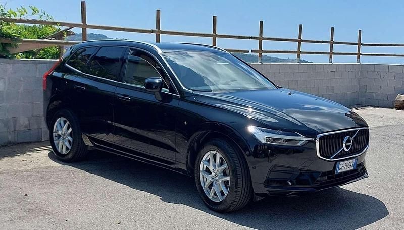 Usata 2019 Volvo XC60 Business Edition SUV | 23.700 € (Buon prezzo) - Immagine 1/3
