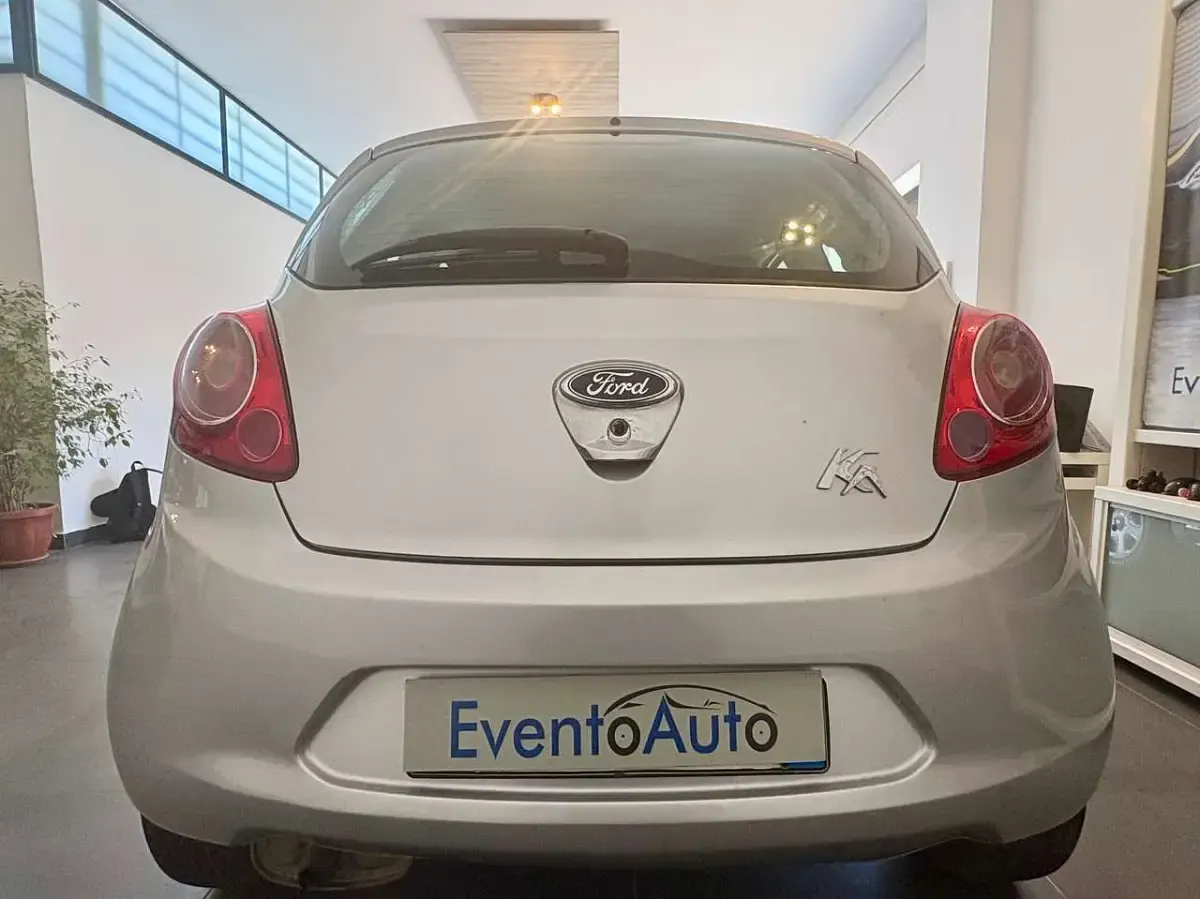 Usata Ford Ka S 69 CV (50 kW) 2013 Argento Utilitaria