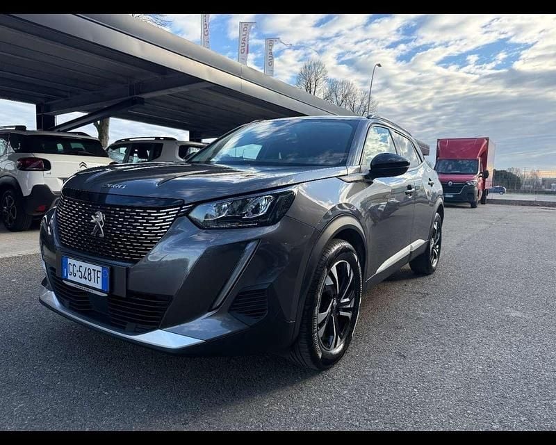 Usata Peugeot 2008 Allure 110 CV (80 kW) 2022 SUV