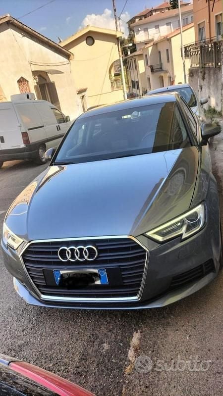 Usata Audi A3 116 CV (85 kW) 2019 Grigio Berlina