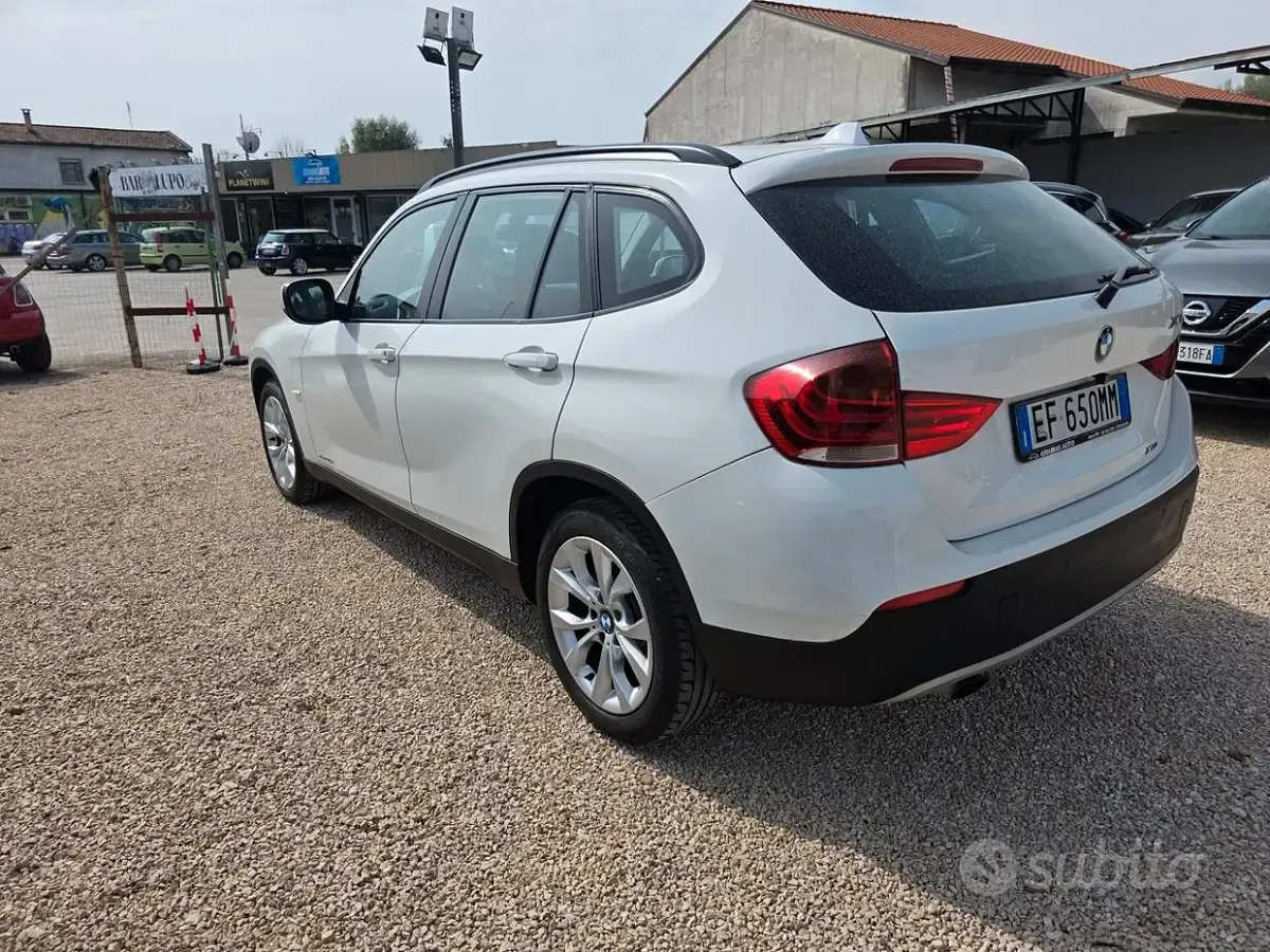 Usata BMW X1 177 CV (130 kW) 2010 Bianco SUV