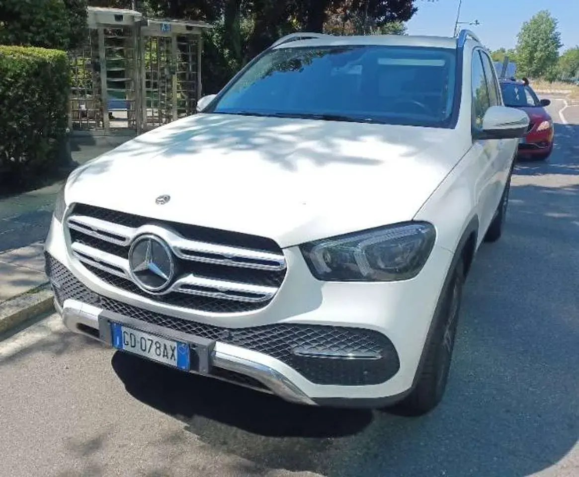 Usata Mercedes GLE300 Executive 245 CV (180 kW) 2020 Bianco SUV