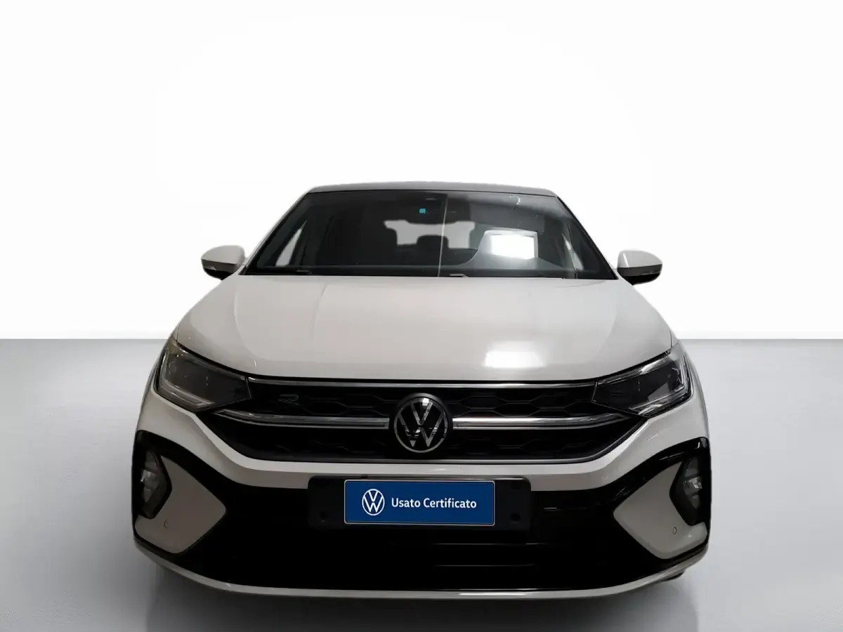 Usata VW Taigo R-line 150 CV (110 kW) 2023 Ascot grey SUV