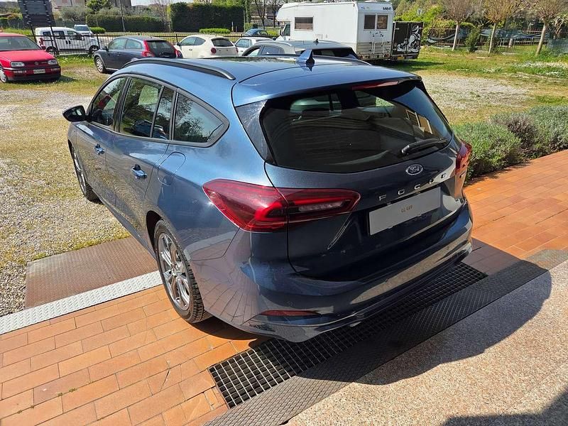 Usata Ford Focus ST-Line X 125 CV (91 kW) 2023 Blu/azzurro Station wagon