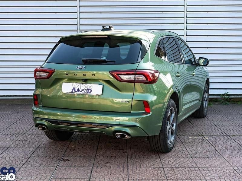 Nuova Ford Kuga ST-Line X 242 CV (177 kW) 2025 Bursting green  metallizzato SUV