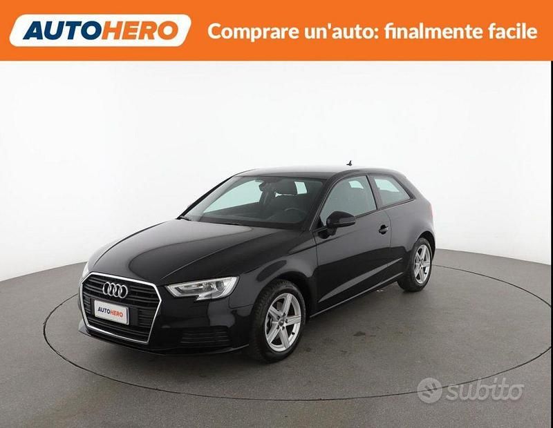 Usata Audi A3 150 CV (110 kW) 2017 Nero Utilitaria