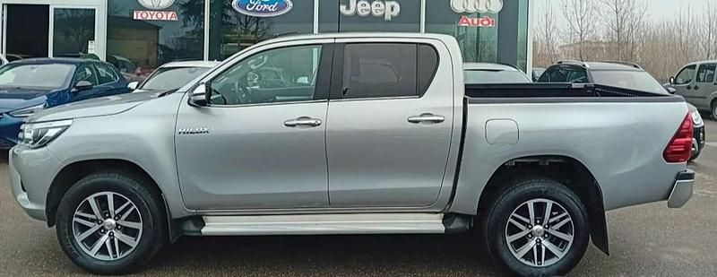 Usata Toyota HiLux Executive 150 CV (110 kW) 2017 Pick-up