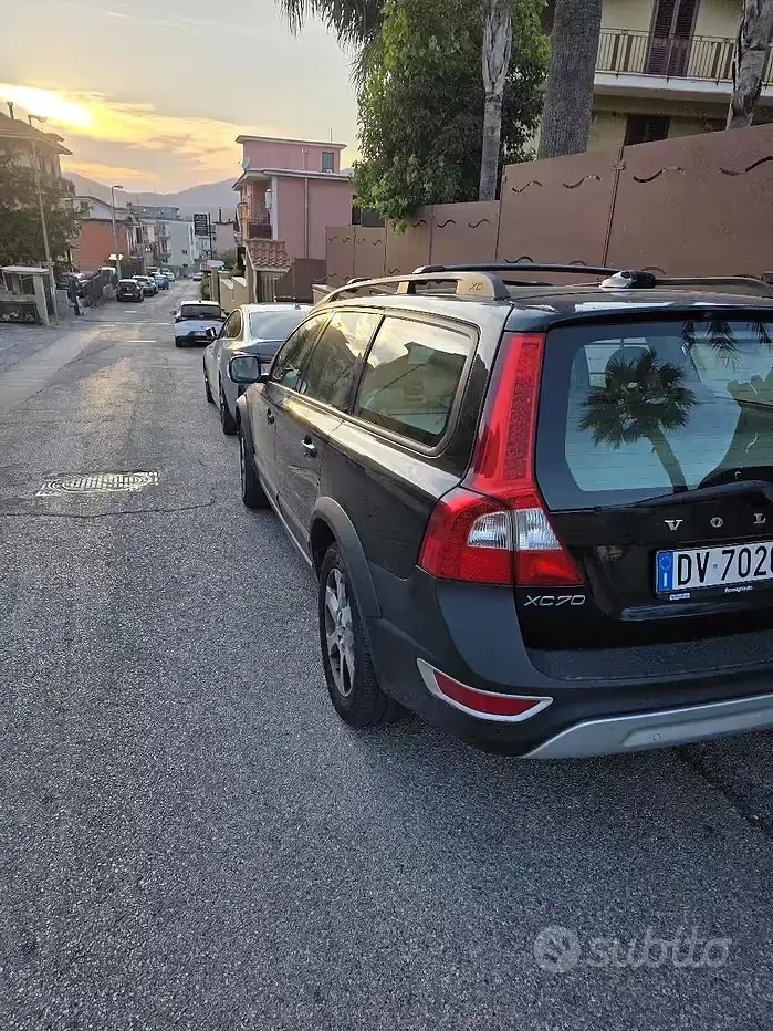 Usata Volvo XC70 185 CV (136 kW) 2009 Station wagon