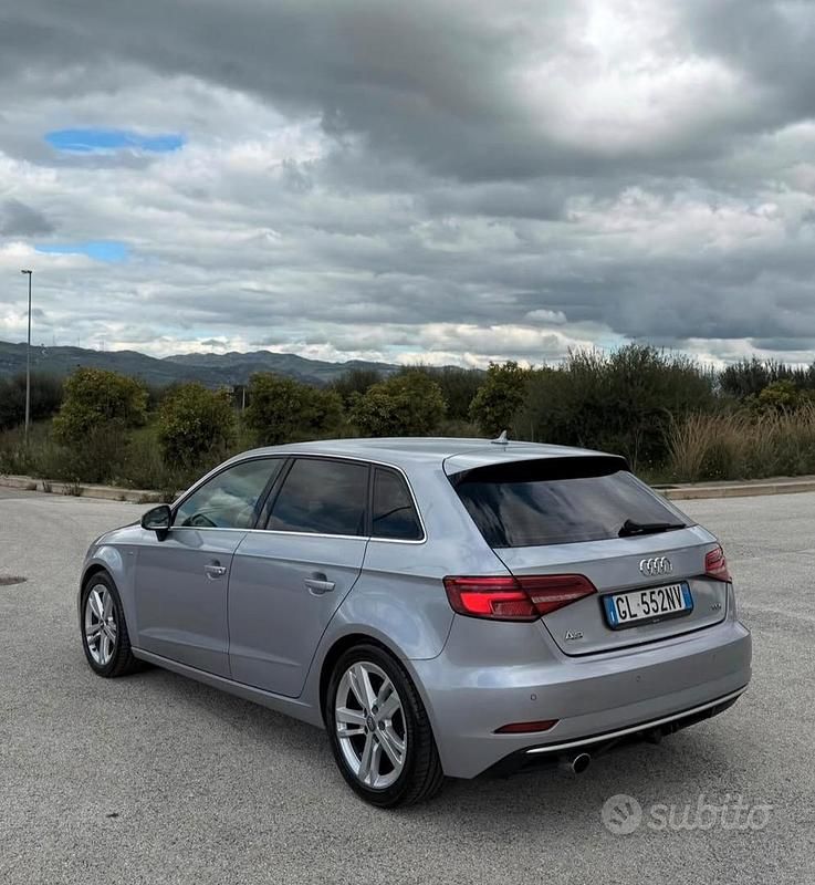 Usata Audi A3 S-Line 110 CV (80 kW) 2017 Grigio Berlina