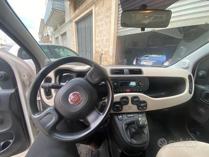 Usata Fiat Panda 70 CV (51 kW) 2015 Bianco Utilitaria