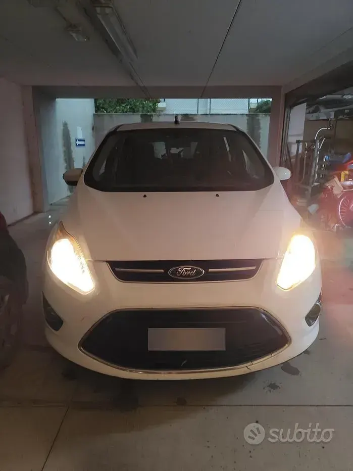 Usata Ford C-MAX 115 CV (84 kW) 2012 Bianco Monovolume