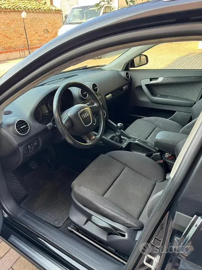 Usata Audi A3 140 CV (102 kW) 2006 Nero Utilitaria