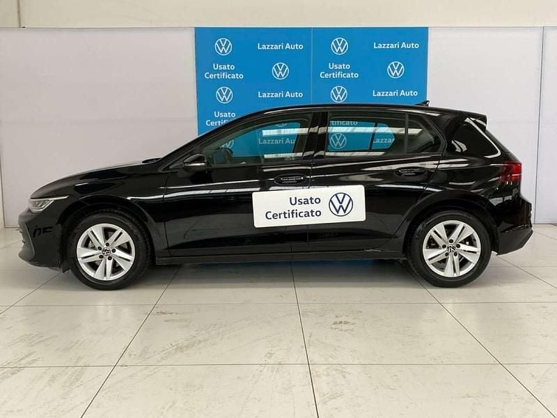Usata VW Golf VIII Life 116 CV (85 kW) 2025 Nero Berlina