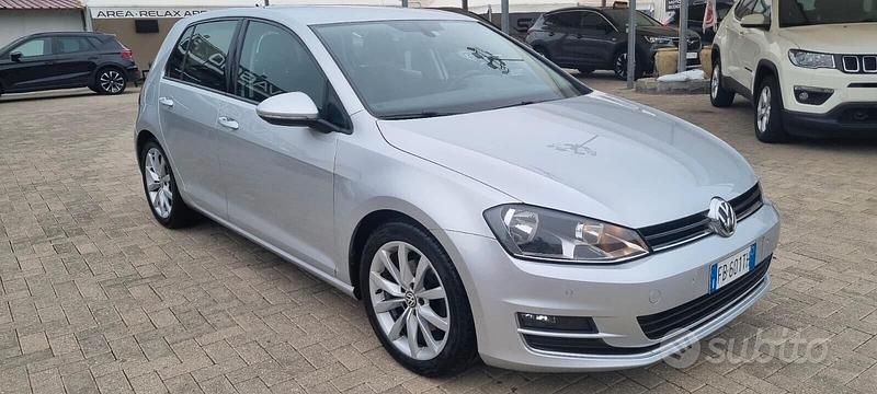 Usata VW Golf VII Highline 110 CV (80 kW) 2015 Grigio Berlina