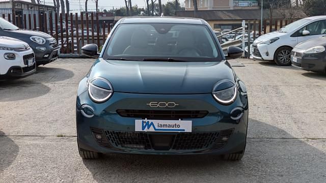 Usata Fiat 600 La Prima 110 CV (80 kW) 2025 Verde SUV