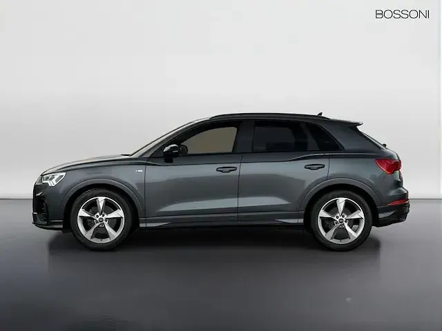 Usata Audi Q3 S-Line 150 CV (110 kW) 2025 Grigio SUV