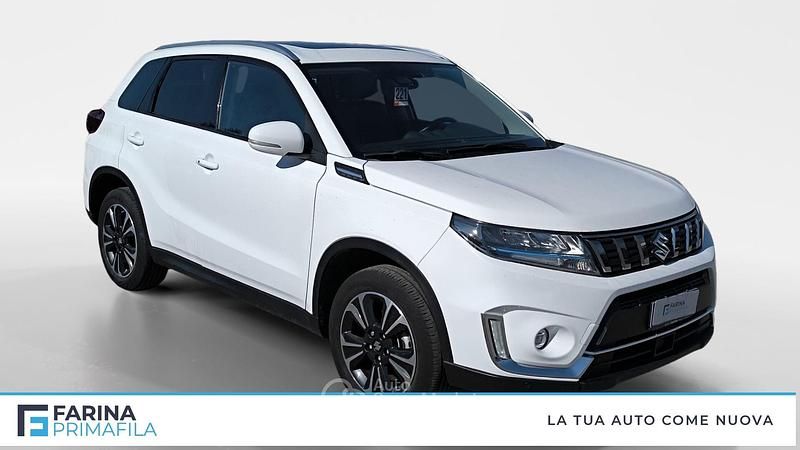 Usata Suzuki Vitara 102 CV (75 kW) 2023 Bianco SUV