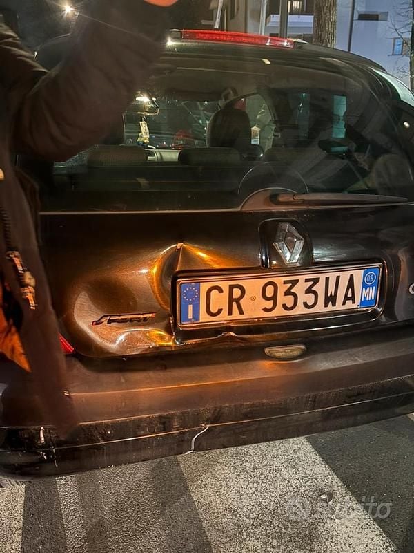 Usata Renault Clio II 2005 Nero Utilitaria