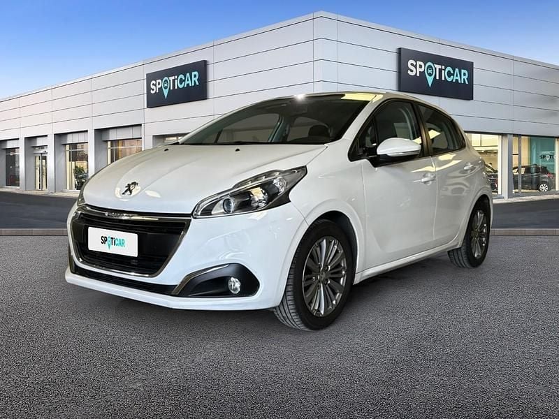 Gebraucht Peugeot 208 Active 82 PS (60 kW) 2016 Kleinwagen