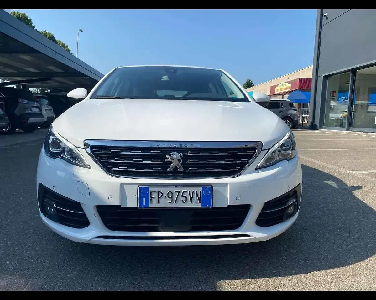 Usata Peugeot 308 Allure 120 CV (88 kW) 2018 Bianco Berlina