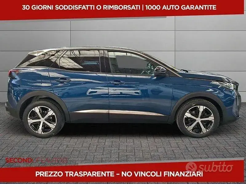 Usata Peugeot 3008 Allure 131 CV (96 kW) 2023 Blu SUV