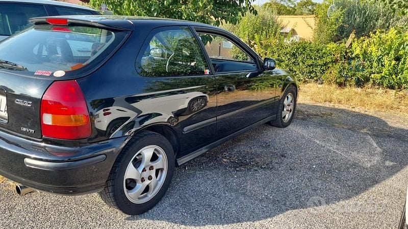 Usata Honda Civic 1996 Nero Utilitaria