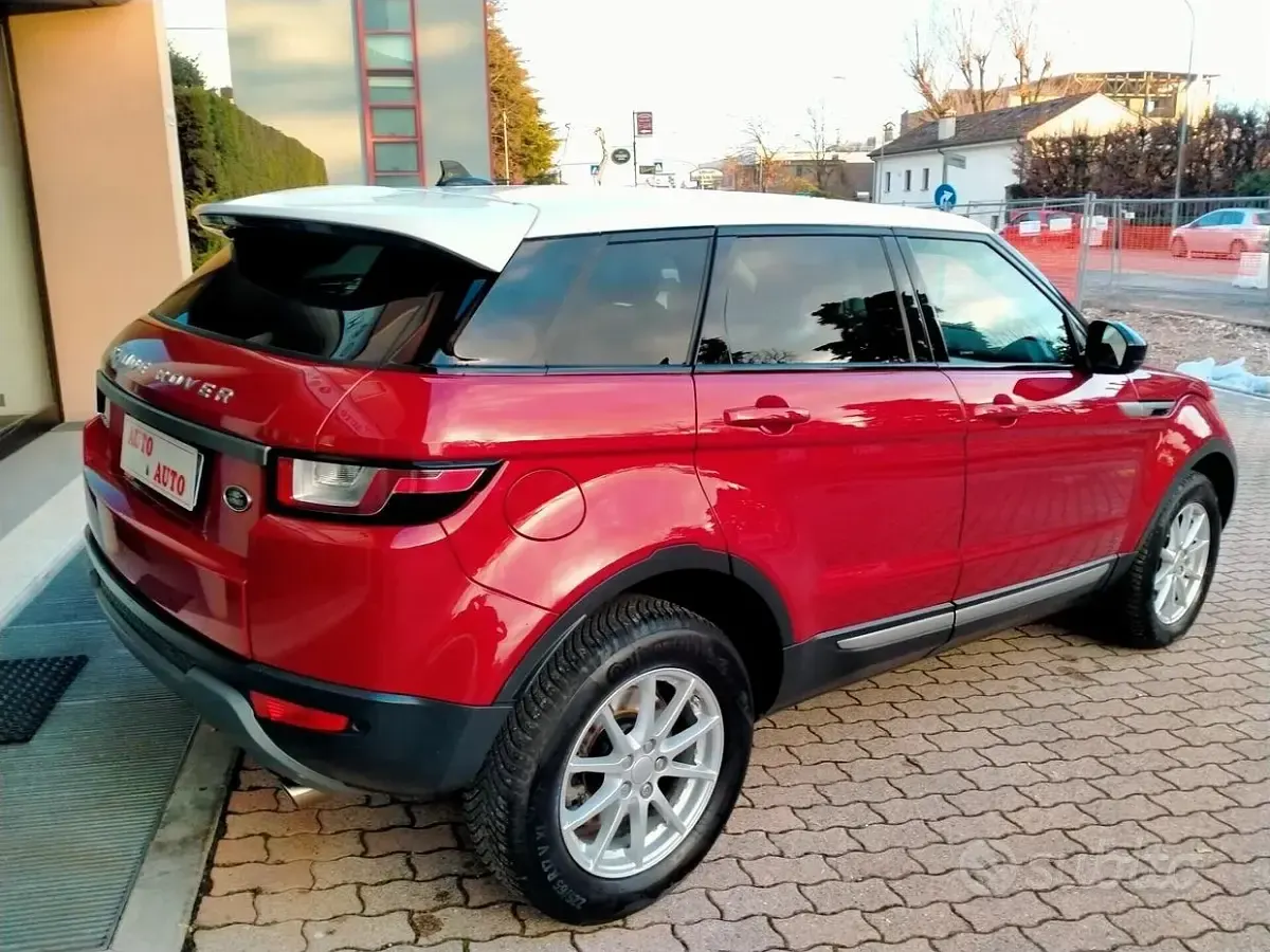 Usata Land Rover Range Rover evoque 150 CV (110 kW) 2015 Rosso SUV