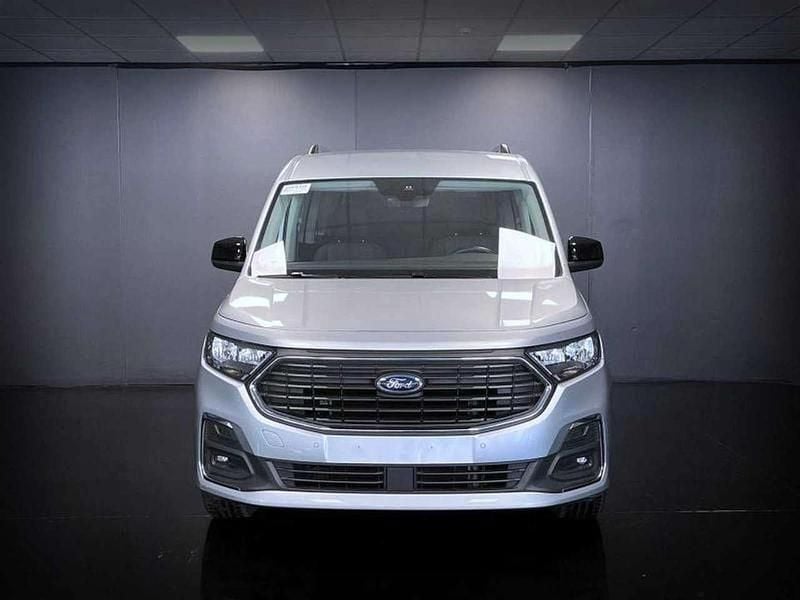 Usata Ford Tourneo Connect Titanium 122 CV (89 kW) 2023 Argento Monovolume