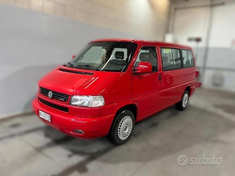 Usata VW Caravelle 102 CV (75 kW) 1996 Monovolume