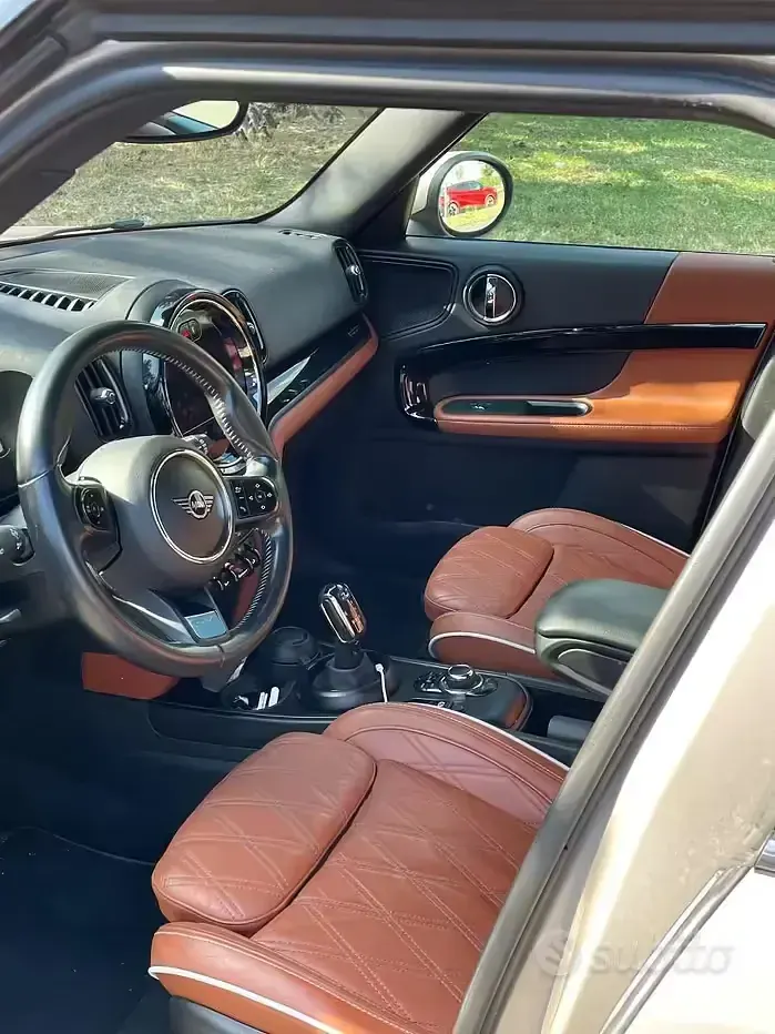 Usata Mini Countryman 136 CV (100 kW) 2021 Grigio SUV