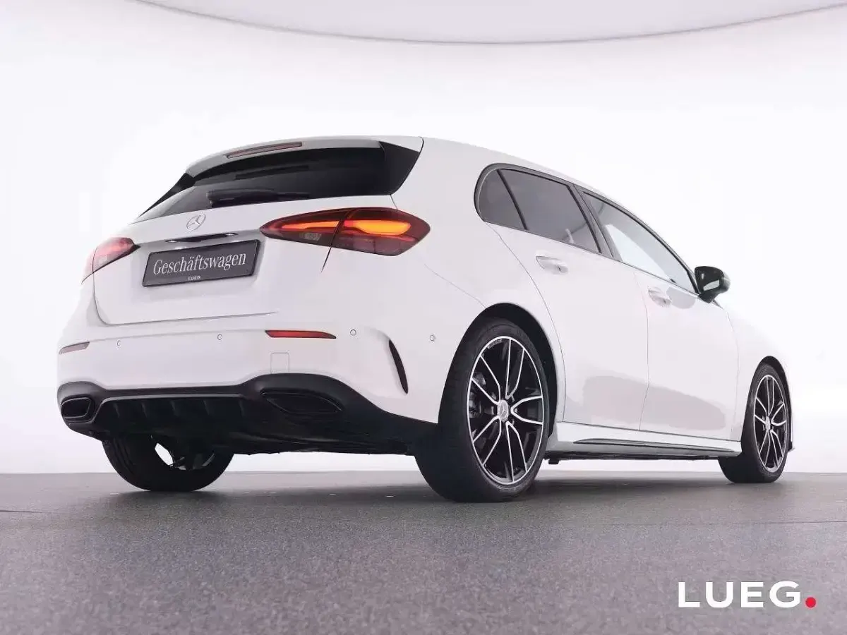 Usata Mercedes A180 AMG 116 CV (85 kW) 2025 Bianco Berlina