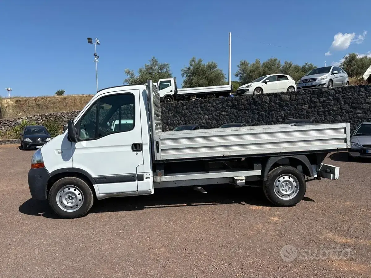 Usata Renault Master 120 CV (88 kW) 2008 Bianco