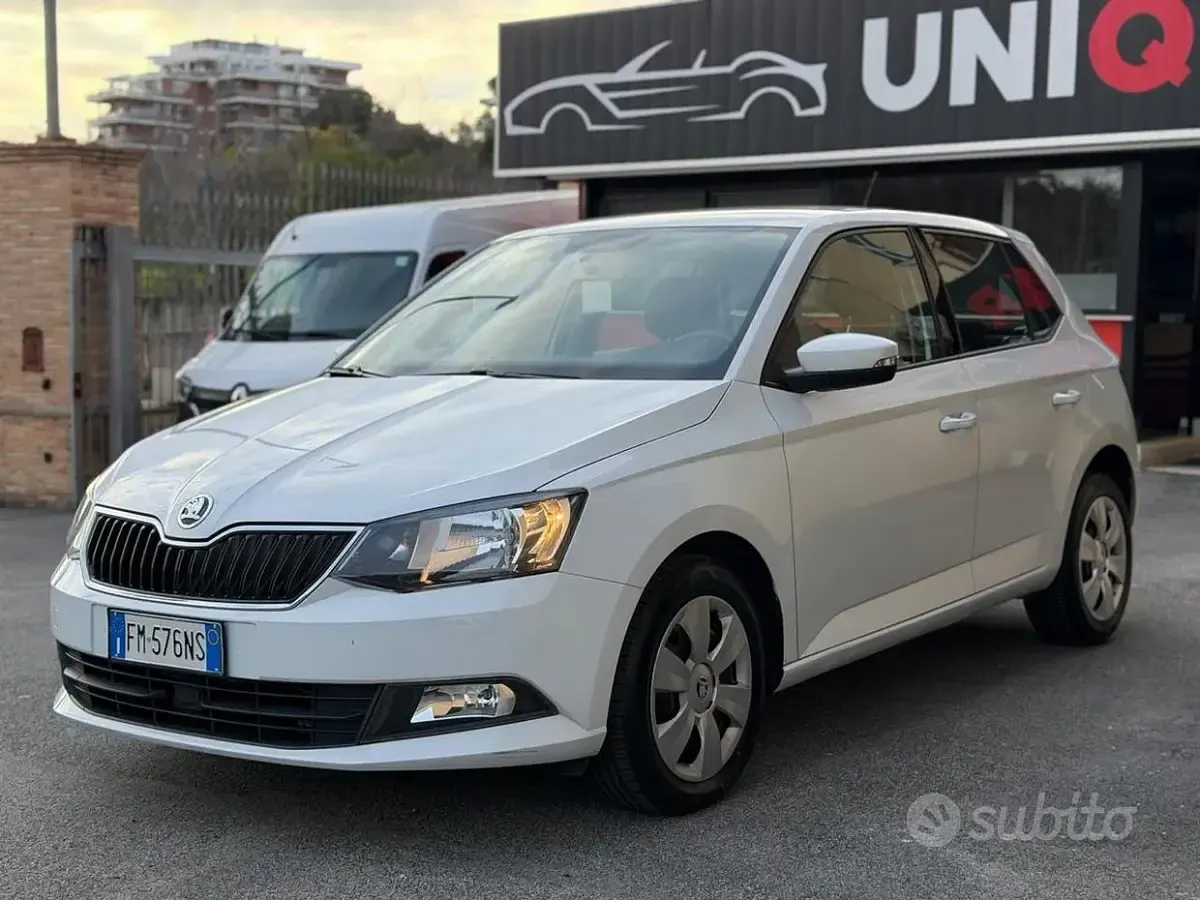 Usata Skoda Fabia Ambition 75 CV (55 kW) 2017 Bianco Berlina