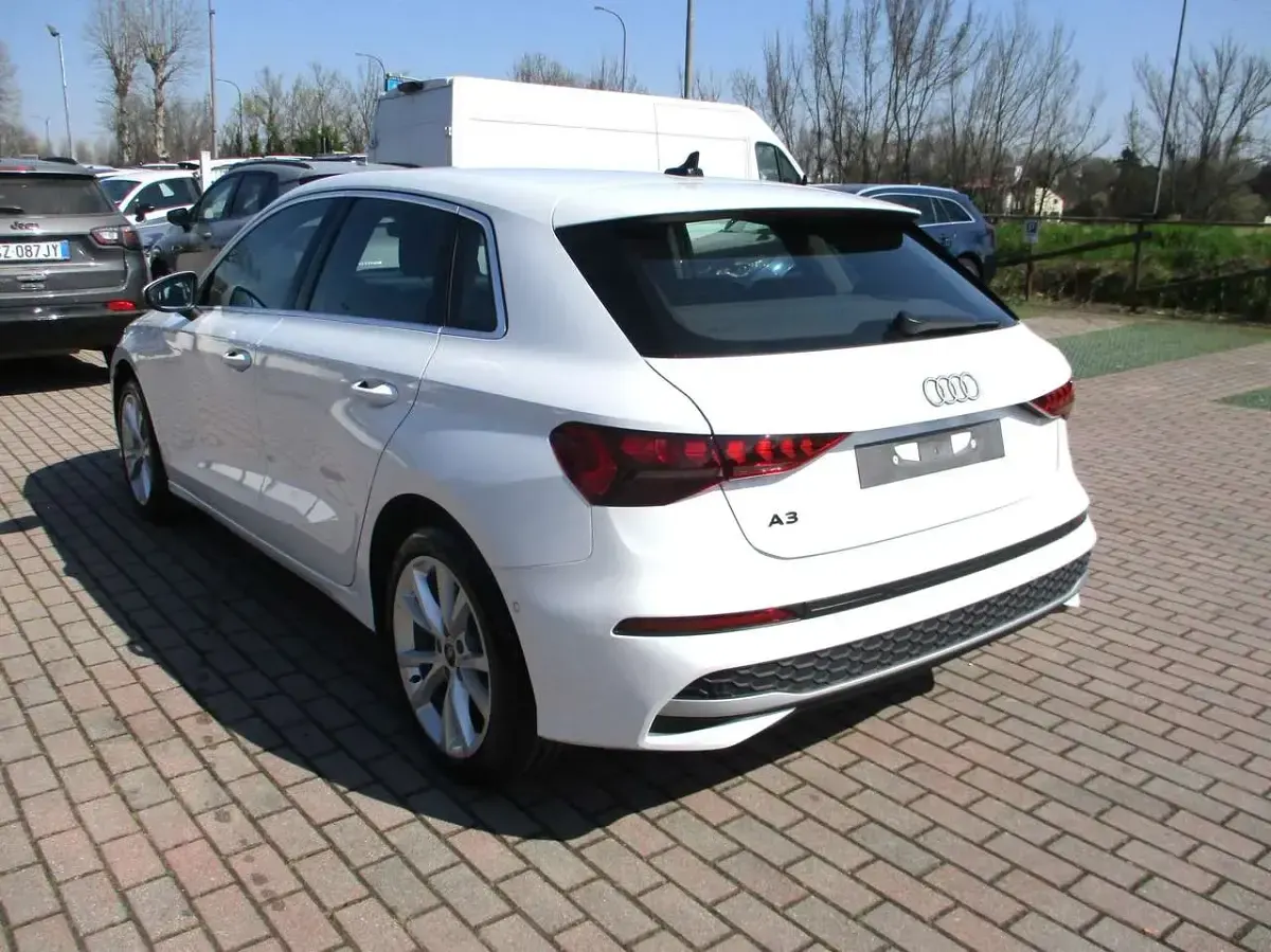 Usata Audi A3 Advanced Plus 116 CV (85 kW) 2024 Bianco Berlina