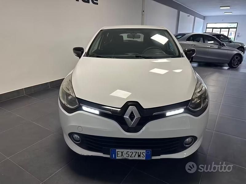 Usata Renault Clio IV 75 CV (55 kW) 2015 Bianco Berlina