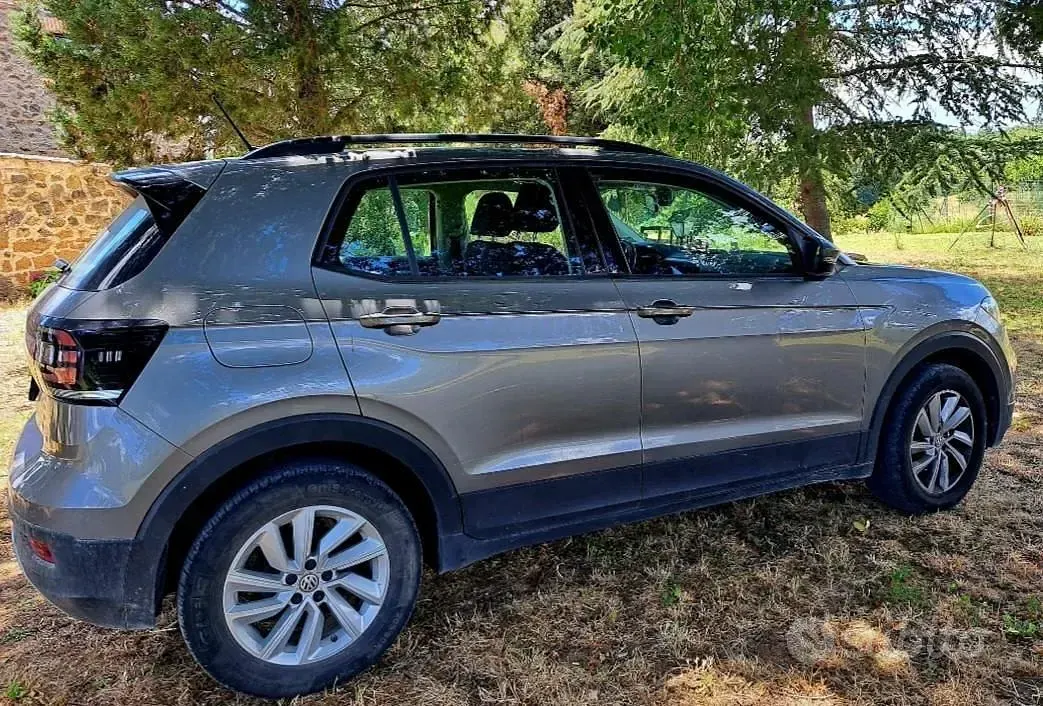Usata VW T-Cross 2019 Grigio SUV