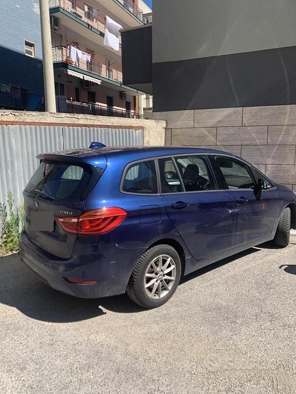 Usata BMW 216 116 CV (85 kW) 2018 Blu Monovolume