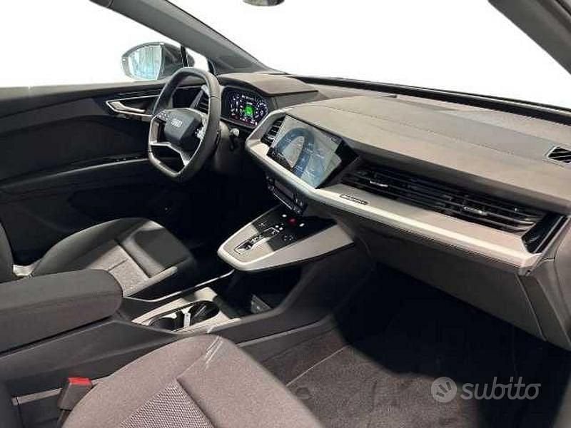 Nuova Audi Q4 Sportback e-tron Business 125 kW (170 CV) 2025 Nero SUV