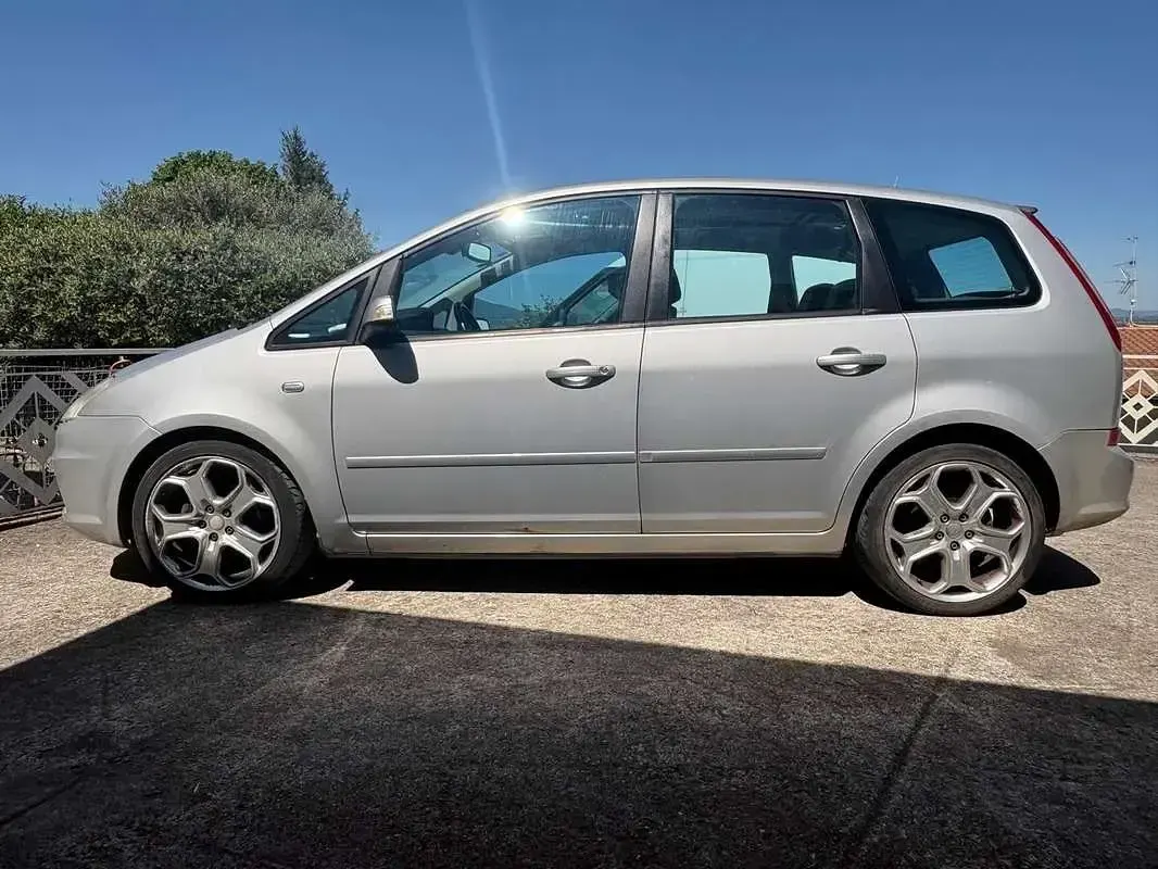 Usata Ford C-MAX Titanium 110 CV (80 kW) 2007 Monovolume