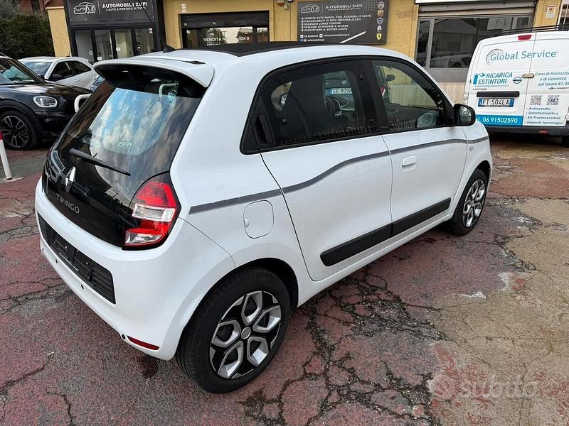 Usata Renault Twingo 70 CV (51 kW) 2019 Bianco Utilitaria