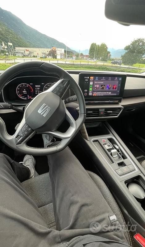 Occasion Seat Leon XCELLENCE 150 PK (110 kW) 2021 Wit Sedan