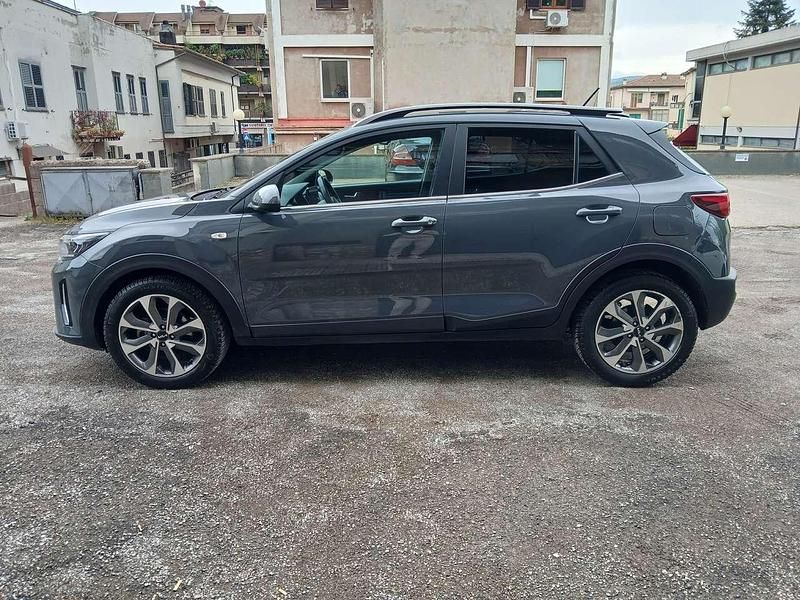 Occasion Kia Stonic GT-Line S 101 ch (74 kW) 2022 Gris SUV
