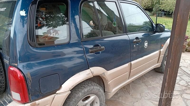 Usata Suzuki Grand Vitara 2003 Blu SUV