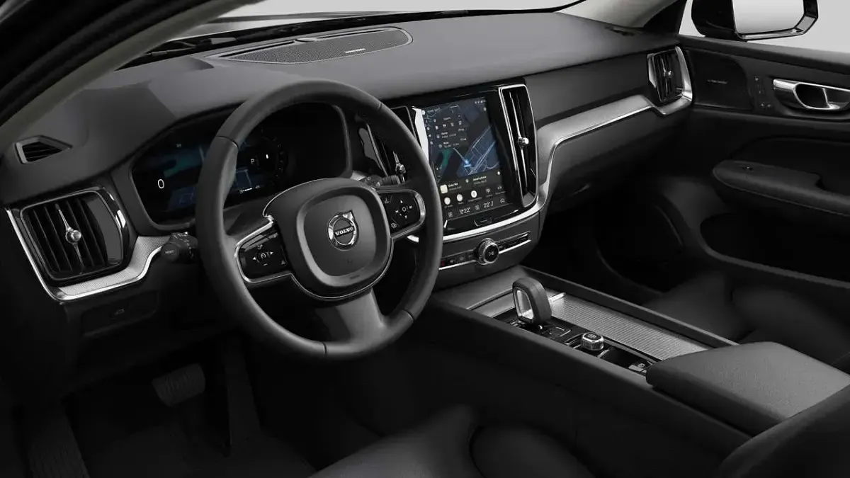 Nuova Volvo V60 Plus 197 CV (144 kW) 2026 Nero Station wagon