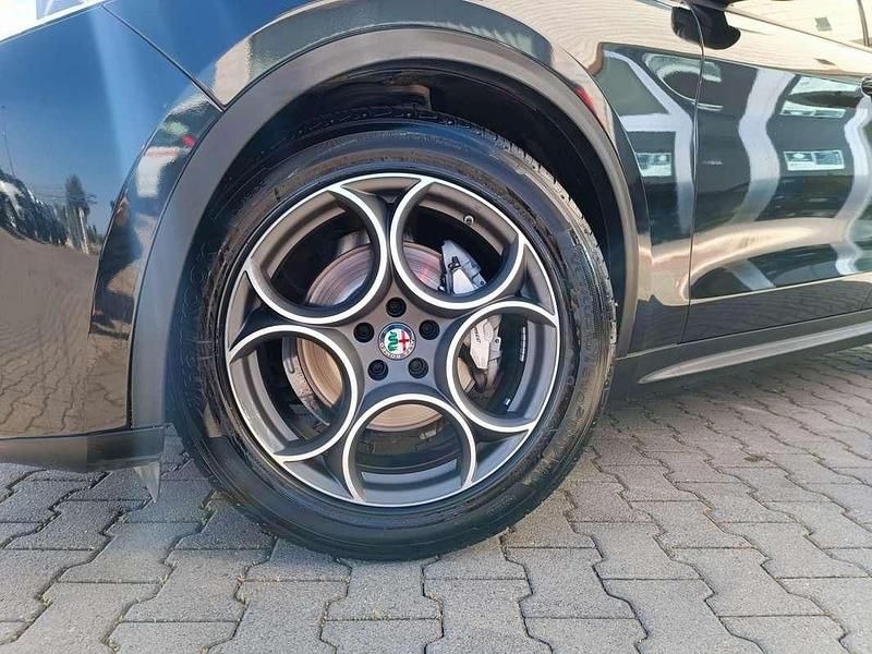 Usata Alfa Romeo Stelvio Executive 179 CV (131 kW) 2018 SUV