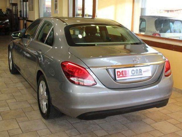 Usata Mercedes C220 136 CV (100 kW) 2014 Grigio Berlina
