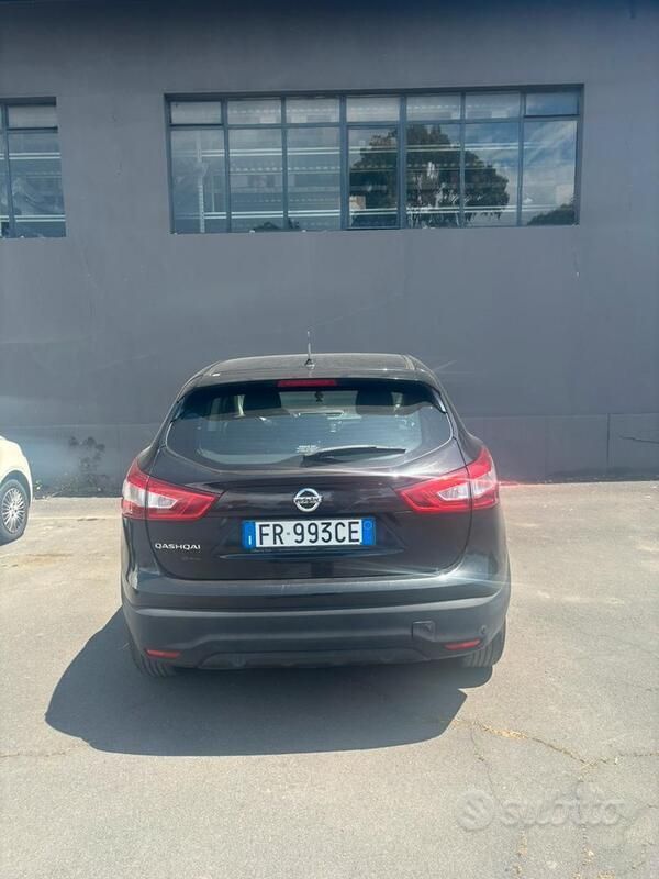 Usata Nissan Qashqai 115 CV (84 kW) 2017 Nero SUV
