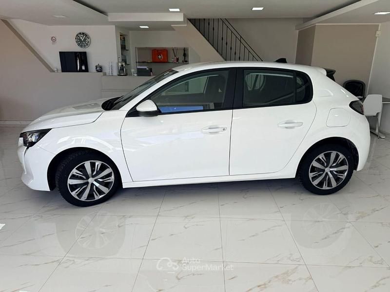 Usata Peugeot 208 Active 102 CV (75 kW) 2020 Bianco Utilitaria