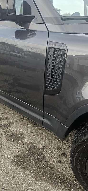 Usata Land Rover Defender 241 CV (177 kW) 2023 Grigio SUV
